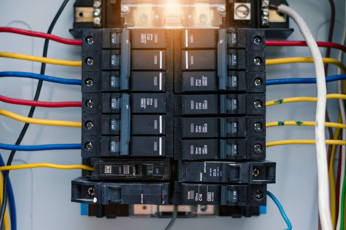 200-amp electrical panel upgrade installation by licensed electrician
